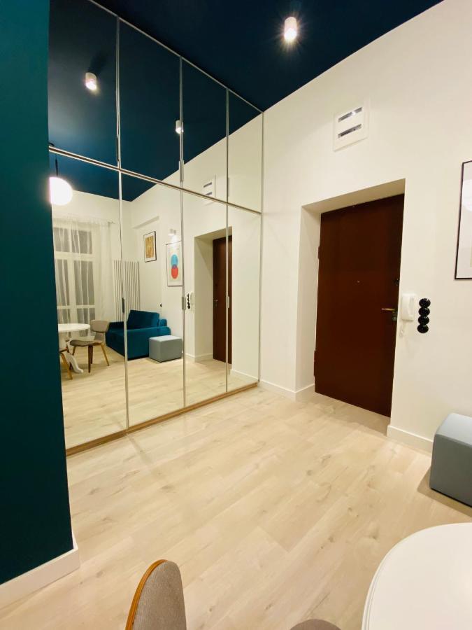 1 Syp, Kawa Vertuo, Kosmetyki Ada, 3 Min Metro Wilenska, By Visitwarsaw Apartments Extérieur photo